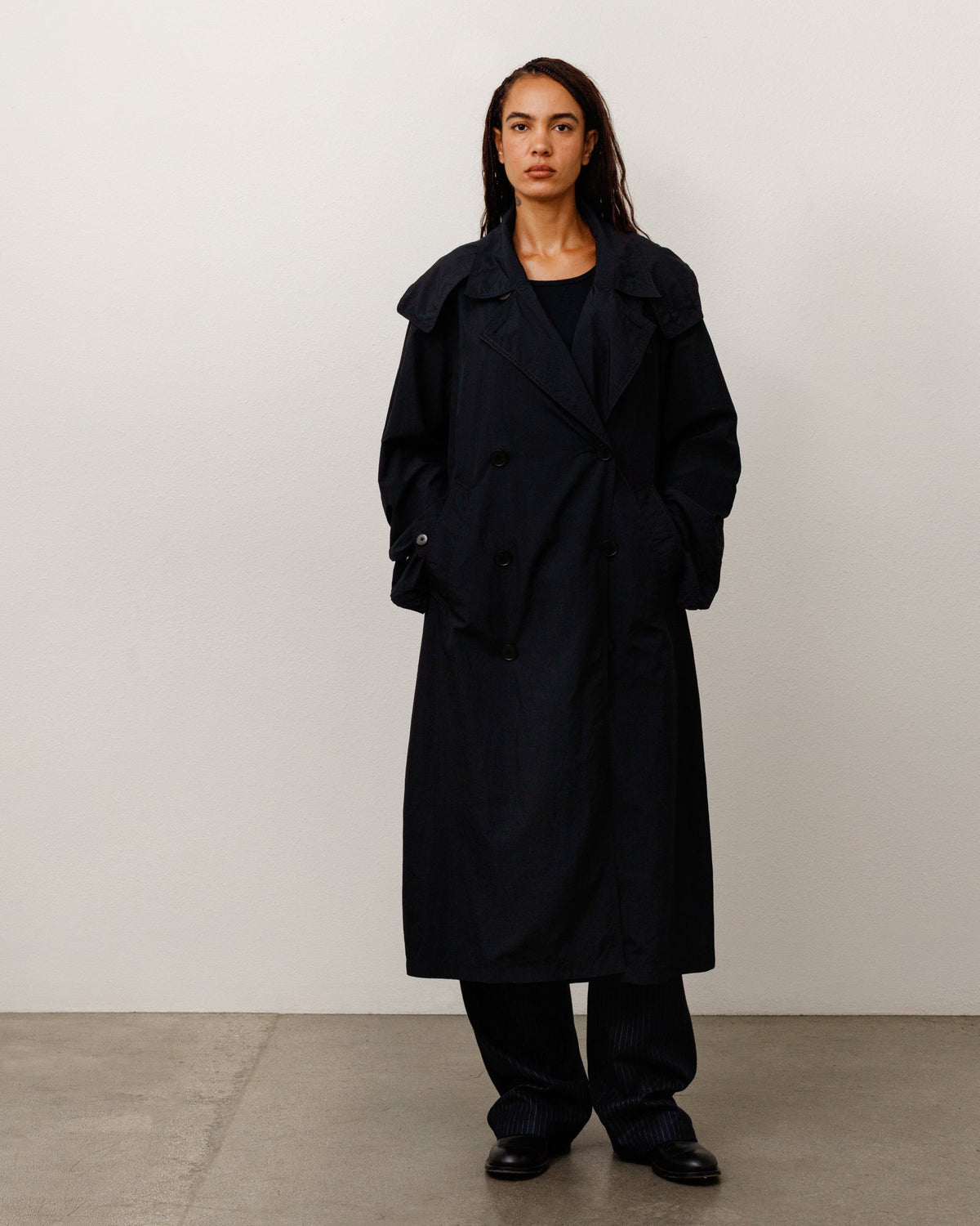 ULTRA LIGHTWEIGHT NYLON TRENCH - Black